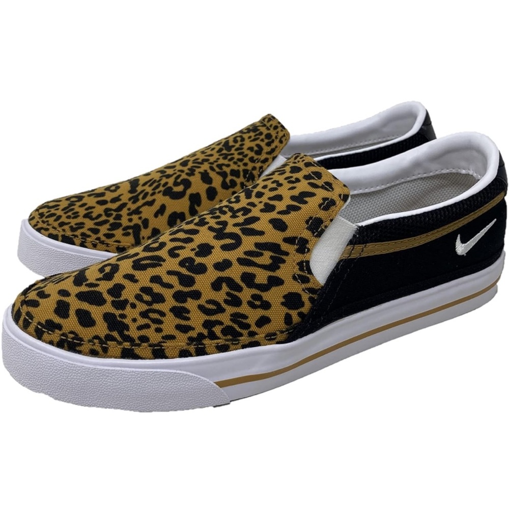 Nike womens Court Legacy Leopard Slip-On, Size 5.5